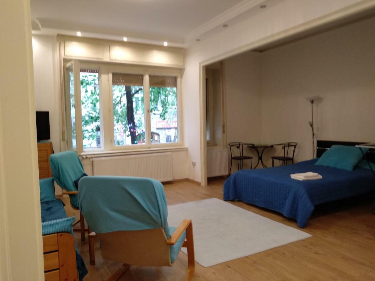 Lara Apartman Будапешт Екстер'єр фото